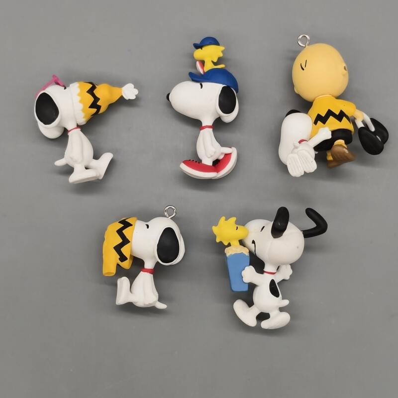 Snoopy Anime Character Figure  - Interior Design Home Decor 评论和价格